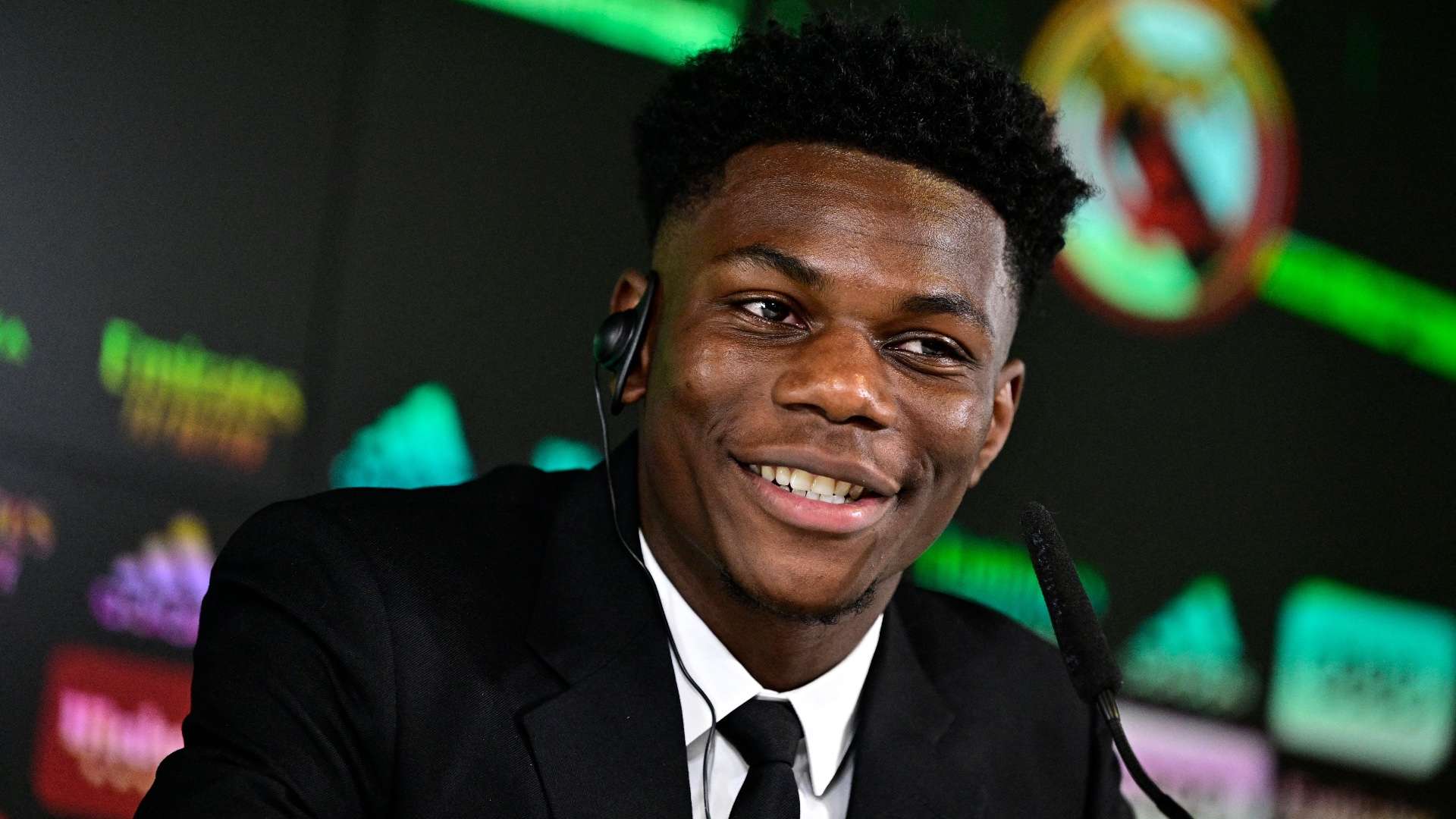 皇馬曾經倚 皇馬曾經倚